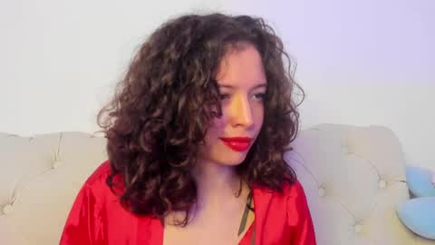 Snapshot of its_marie chatting on 02-14-25, 01:18 Maria online show from 02-14-25, 01:18