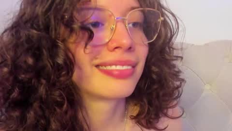 Snapshot of its_marie chatting on 03-07-25, 05:06 Maria online show from 03-07-25, 05:06