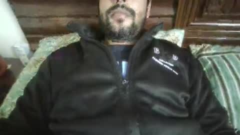 Snapshot of its_me_2323 chatting on 04-03-26, 04:43 its_me_2323 online show from 04-03-26, 04:43