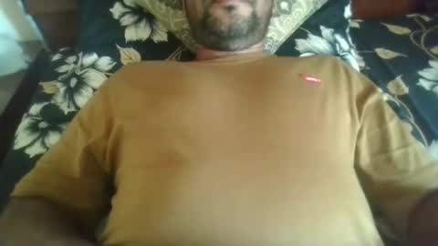 Snapshot of its_me_2323 chatting on 05-02-26, 04:39 its_me_2323 online show from 05-02-26, 04:39