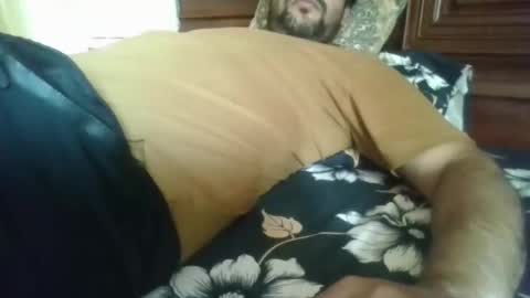 Snapshot of its_me_2323 chatting on 05-07-26, 05:02 its_me_2323 online show from 05-07-26, 05:02