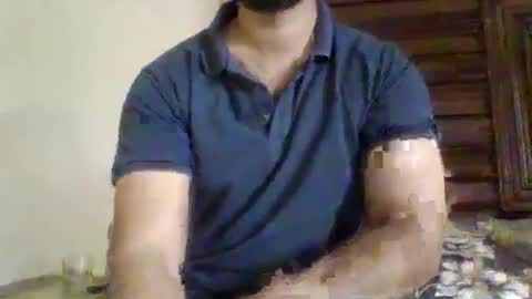 Snapshot of its_me_2323 chatting on 05-11-26, 04:40 its_me_2323 online show from 05-11-26, 04:40