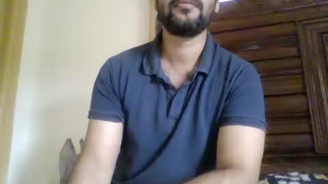 Snapshot of its_me_2323 chatting on 05-12-26, 05:15 its_me_2323 online show from 05-12-26, 05:15