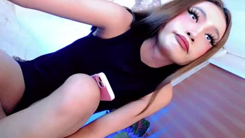 its_me_luna1111 online show from 07-04-26, 04:35