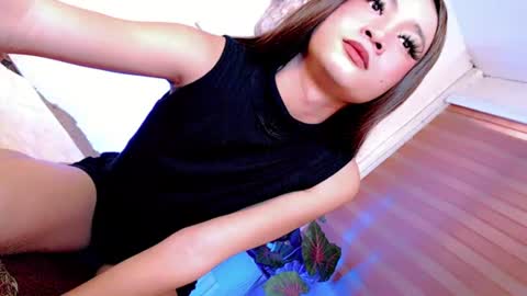 its_me_luna1111 online show from 07-05-26, 05:36