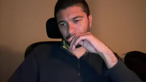 Alex online show from 04-27-26, 01:47