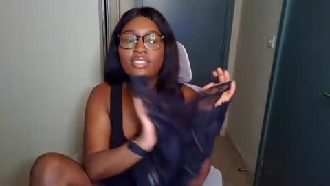 itsanna_b online show from 07-02-26, 03:23