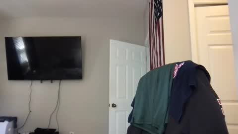 Snapshot of itsasecretttt chatting on 09-24-25, 04:43 itsasecretttt online show from 09-24-25, 04:43