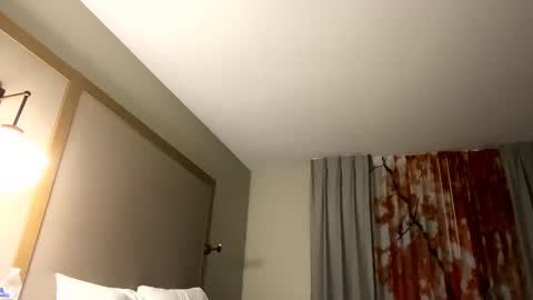 itsavibeouthere online show from 12-17-24, 06:56