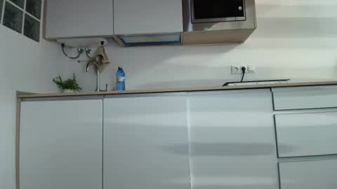 itschanelxx online show from 06-14-26, 09:33