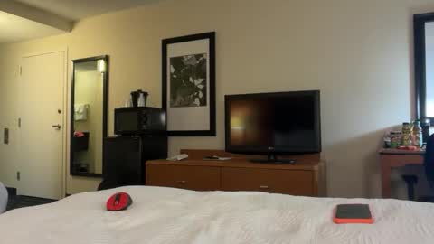 danielriversvip online show from 05-15-26, 04:30