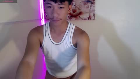 itsme_cxhennn online show from 10-20-25, 08:53