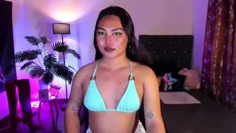 Siana online show from 04-22-26, 11:12