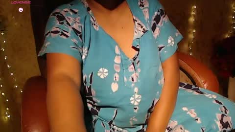 Snapshot of itsmiradesire chatting on 05-17-26, 12:56 Mira online show from 05-17-26, 12:56