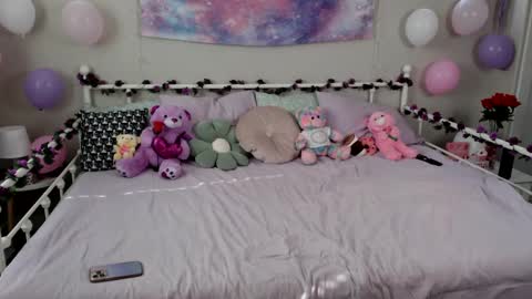 Nikki Sweet online show from 02-12-25, 07:13