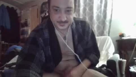 Snapshot of itsshady chatting on 05-20-26, 09:48 Shady2no1 online show from 05-20-26, 09:48