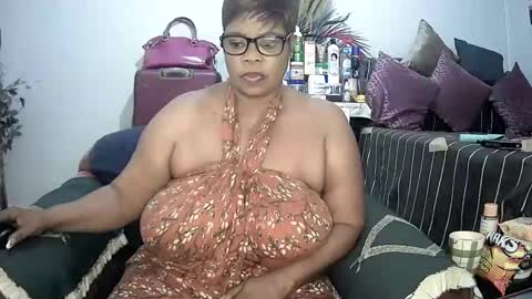 itumeleng74 online show from 02-04-25, 05:21