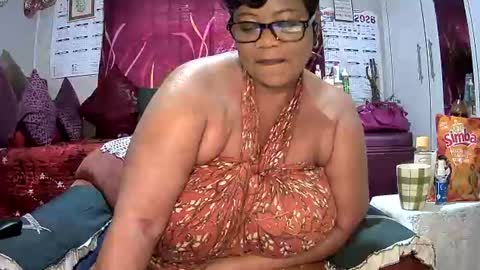itumeleng74 online show from 06-17-26, 06:27