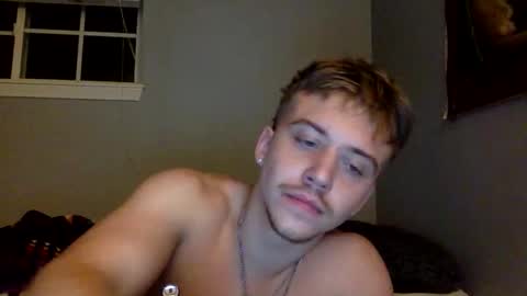 itxlowhoe479 online show from 11-01-25, 04:47