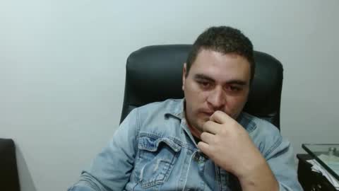 Snapshot of ivan_sexyx chatting on 01-18-25, 09:34 Ivan M online show from 01-18-25, 09:34