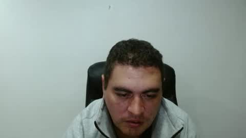 Snapshot of ivan_sexyx chatting on 01-25-25, 03:40 Ivan M online show from 01-25-25, 03:40