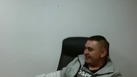 Snapshot of ivan_sexyx chatting on 02-04-25, 07:51 Ivan M online show from 02-04-25, 07:51