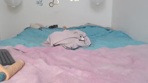 Adris online show from 03-10-25, 07:53