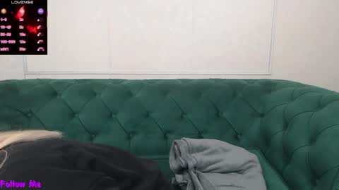 ivanacharm online show from 04-19-26, 03:06