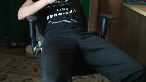 Snapshot of ivanbelick chatting on 01-18-25, 01:18 Alisson UKR online show from 01-18-25, 01:18