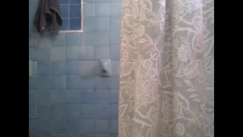 Snapshot of ivanchelon chatting on 01-17-25, 08:11 Vanchi online show from 01-17-25, 08:11
