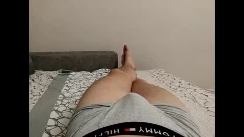 Snapshot of ivanes888 chatting on 09-11-25, 05:13 Mickey online show from 09-11-25, 05:13