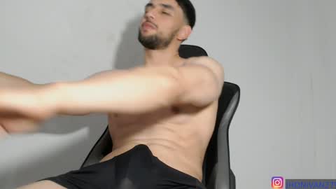 Snapshot of ivanhot279 chatting on 12-12-24, 10:31 ivanhot279 online show from 12-12-24, 10:31