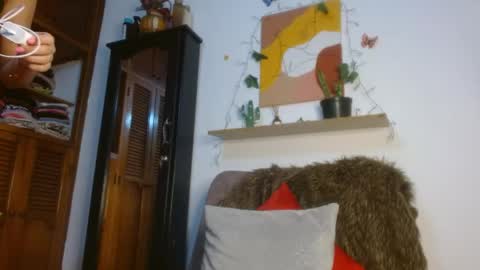 Snapshot of ivanna_dl chatting on 06-03-26, 02:14 Ivanna online show from 06-03-26, 02:14