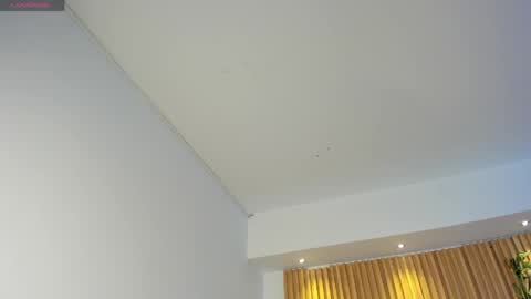 Snapshot of ivannafoxx_ chatting on 05-06-26, 10:53 ivanna online show from 05-06-26, 10:53