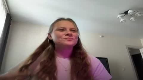 Snapshot of iveyfairman chatting on 07-11-26, 09:45 Aya online show from 07-11-26, 09:45
