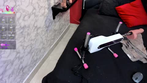 Ivis  online show from 04-05-26, 12:57