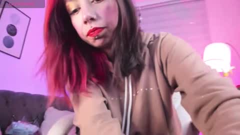 Snapshot of ivonne66 chatting on 10-11-25, 12:15 Ivonne online show from 10-11-25, 12:15