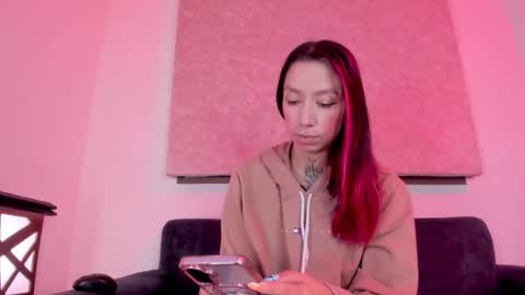 Ivonne  online show from 03-17-26, 12:19