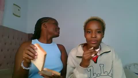 ivory_mae online show from 07-27-26, 05:25