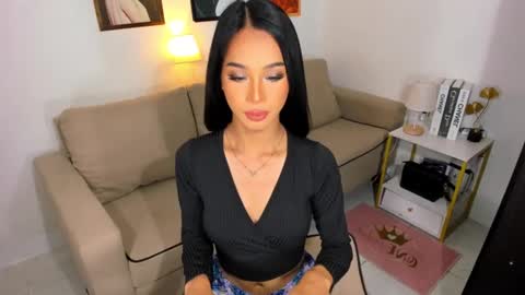 Snapshot of ivorycollins chatting on 01-03-25, 11:35 kirstenelsie online show from 01-03-25, 11:35