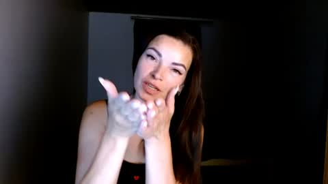 Lana online show from 07-04-26, 06:58