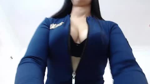 ivorynoir online show from 04-20-26, 12:52