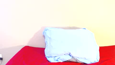 IVORYTITS48 online show from 05-17-26, 08:12