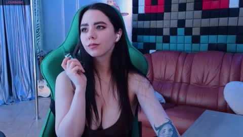 ivorywood_ online show from 01-10-26, 02:30