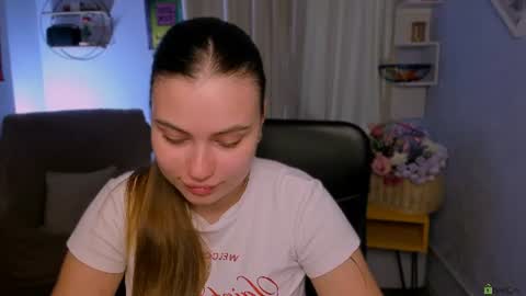 Snapshot of ivy_frost chatting on 08-04-26, 05:43 Ivy online show from 08-04-26, 05:43