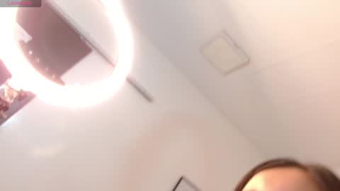 Snapshot of ivy_gail chatting on 01-08-25, 04:02  IVY online show from 01-08-25, 04:02