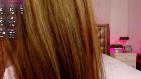 Ivy Myaa online show from 12-15-24, 08:25