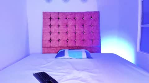 Ivy Rae online show from 12-18-25, 07:31