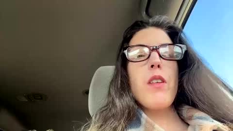 Snapshot of ivy_rose90 chatting on 10-30-25, 06:08 ivy_rose90 online show from 10-30-25, 06:08