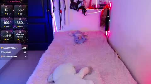 You can find more of me here  online show from 04-18-26, 07:07